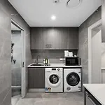 Modern Single Room - Next To Central Station - Near Cbd&Townhall&Chinatown&Darling Harbour&Uts&Usyd - Shared Bathroom